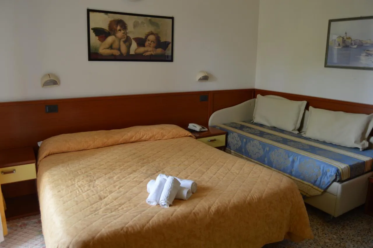 Hotel Dear Rimini